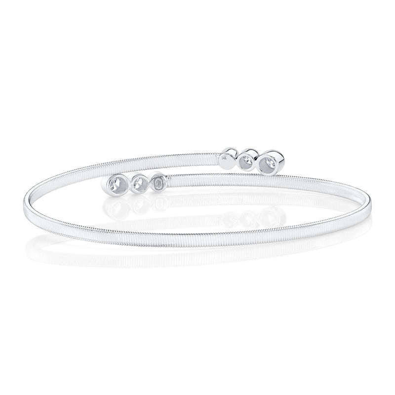 0.58CT DIAMOND BEZEL BANGLE