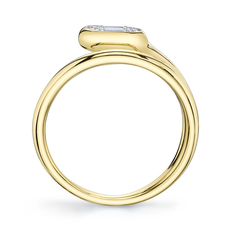 0.10CT DIAMOND BAGUETTE RING