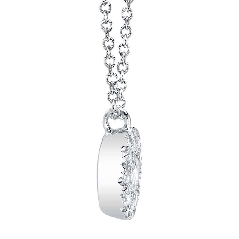 0.22CT-CTR(ROUND) 0.28CT-SIDE DIAMOND CLUSTER NECKLACE