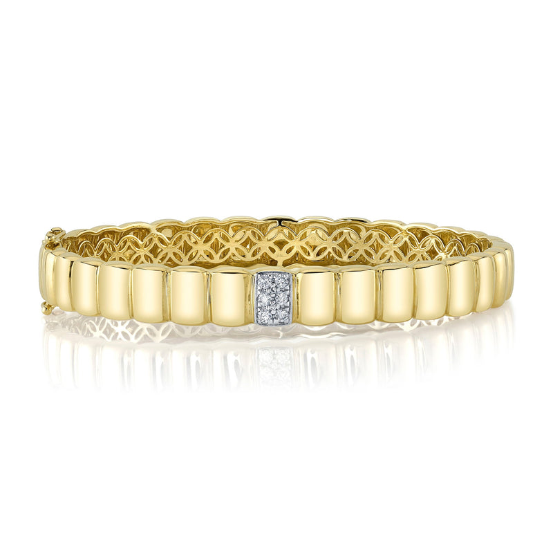 0.15CT DIAMOND BANGLE