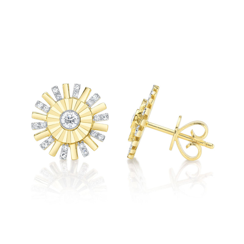 0.22CT DIAMOND BEZEL RIBBED STUD EARRING
