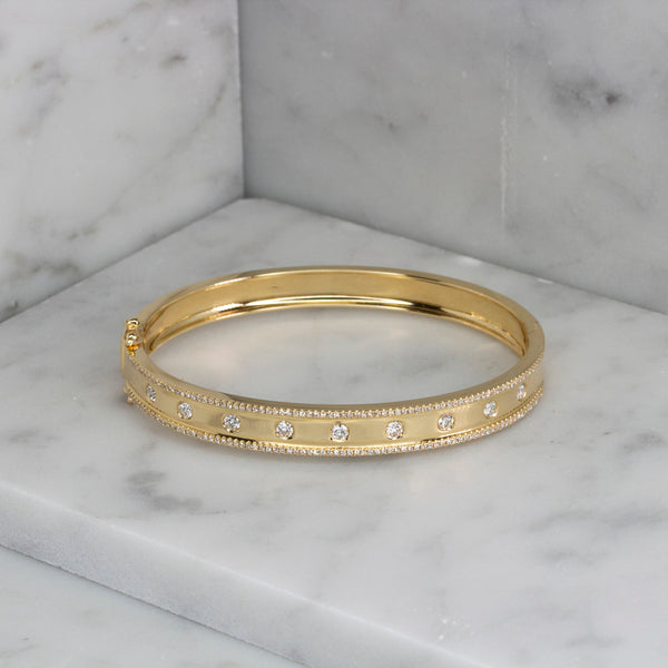 0.97CT DIAMOND BANGLE