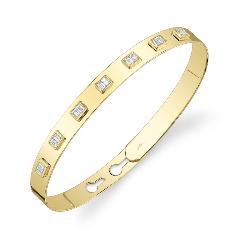 0.46CT DIAMOND BAGUETTE LATCH LOCK BANGLE