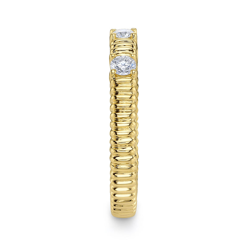 0.24CT DIAMOND RIBBED BAND
