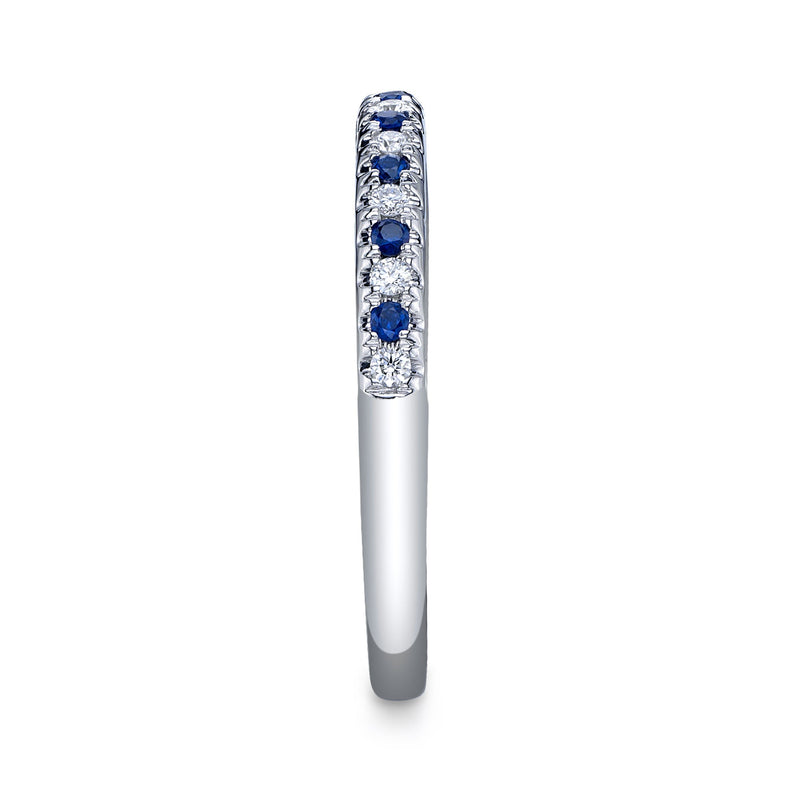 0.10CT DIAMOND & 0.10CT BLUE SAPPHIRE BAND