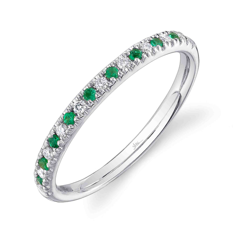0.10CT DIAMOND & 0.10CT EMERALD BAND