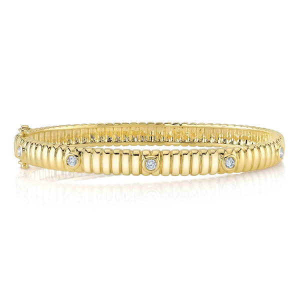 0.33CT DIAMOND BEZEL RIBBED BANGLE