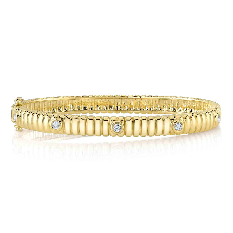0.33CT DIAMOND BEZEL RIBBED BANGLE