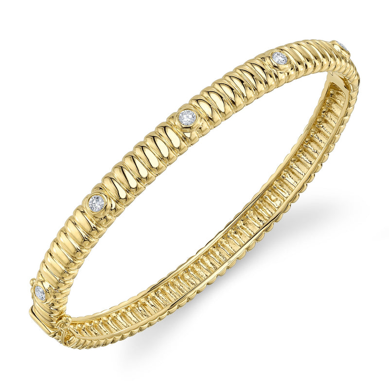 0.33CT DIAMOND BEZEL RIBBED BANGLE