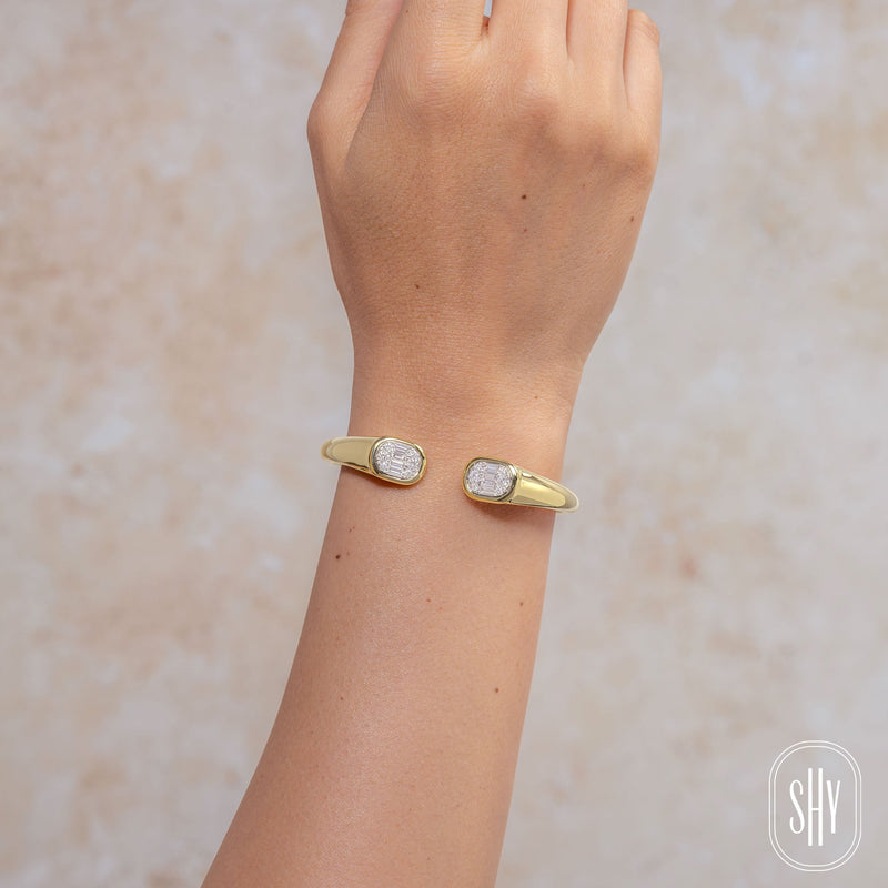 1.10CT DIAMOND BAGUETTE BANGLE