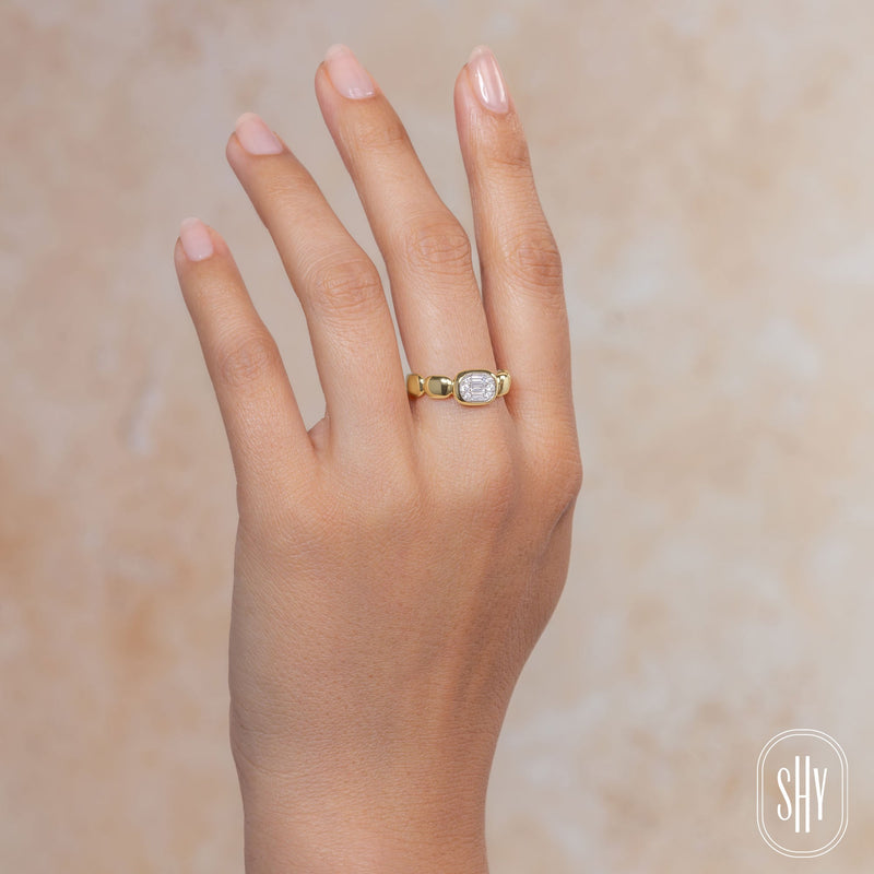 0.20CT DIAMOND BAGUETTE RING