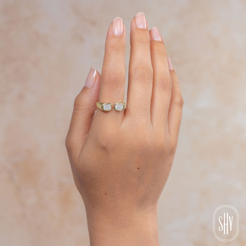 0.20CT DIAMOND BAGUETTE RING