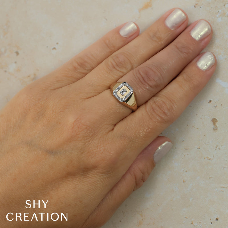 0.17CT DIAMOND EMERALD BEZEL MATTE SIGNET RING