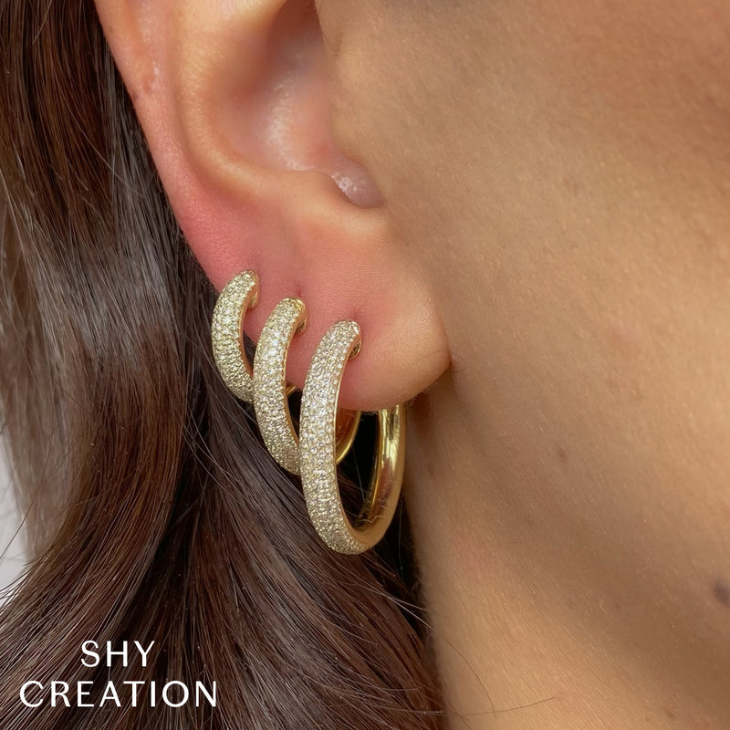 0.77CT DIAMOND PAVE HOOP EARRING