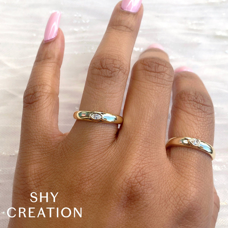 0.08CT DIAMOND MARQUISE BEZEL BAND