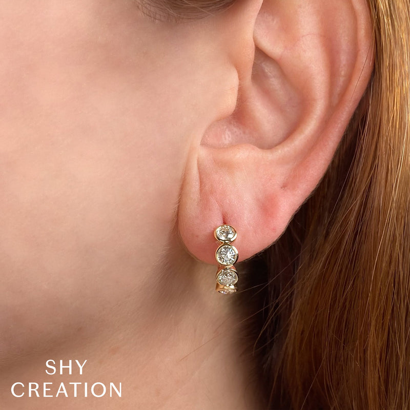 1.50CT DIAMOND BEZEL HUGGIE EARRING