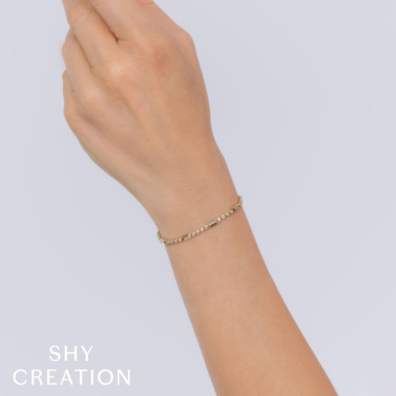 0.54CT DIAMOND BEZEL GEO CUT BRACELET