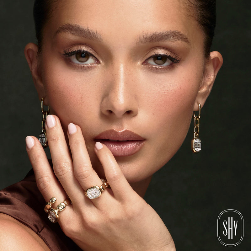 1.10CT DIAMOND BAGUETTE EARRING