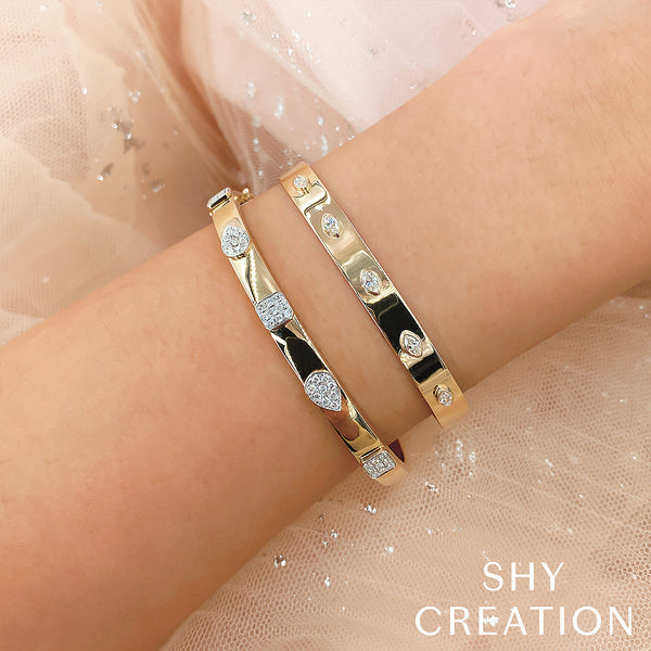 0.41CT DIAMOND MARQUISE BEZEL LATCH LOCK BANGLE