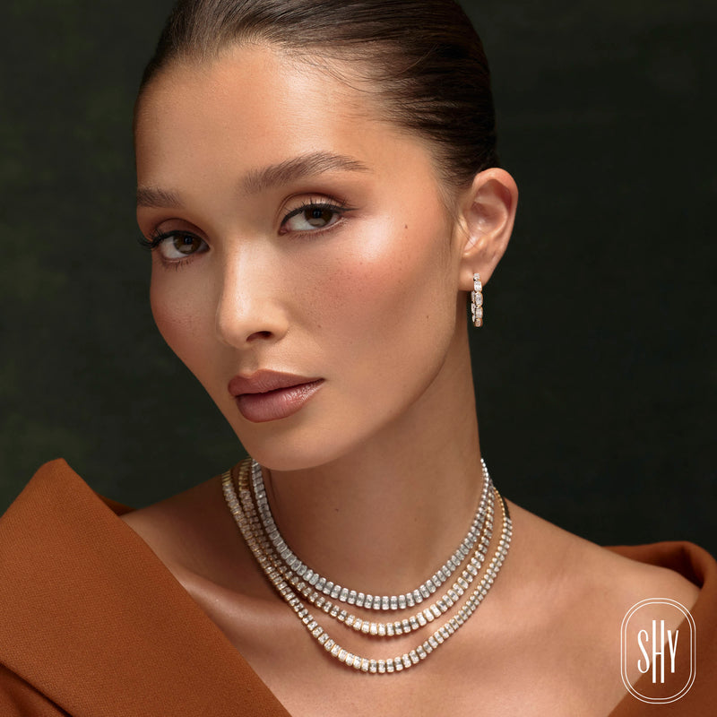 0.90CT DIAMOND BAGUETTE HOOP EARRING